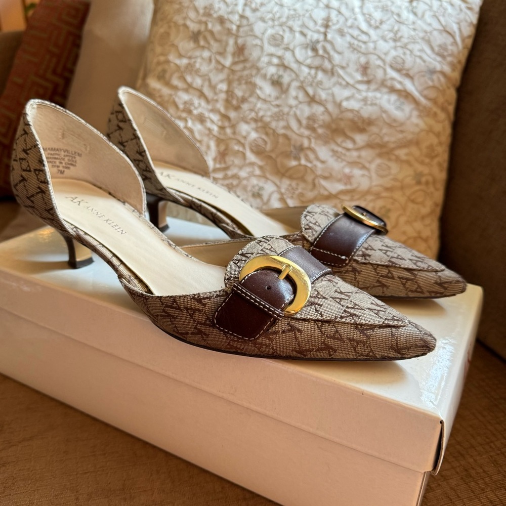 Ann Klein signature heels
